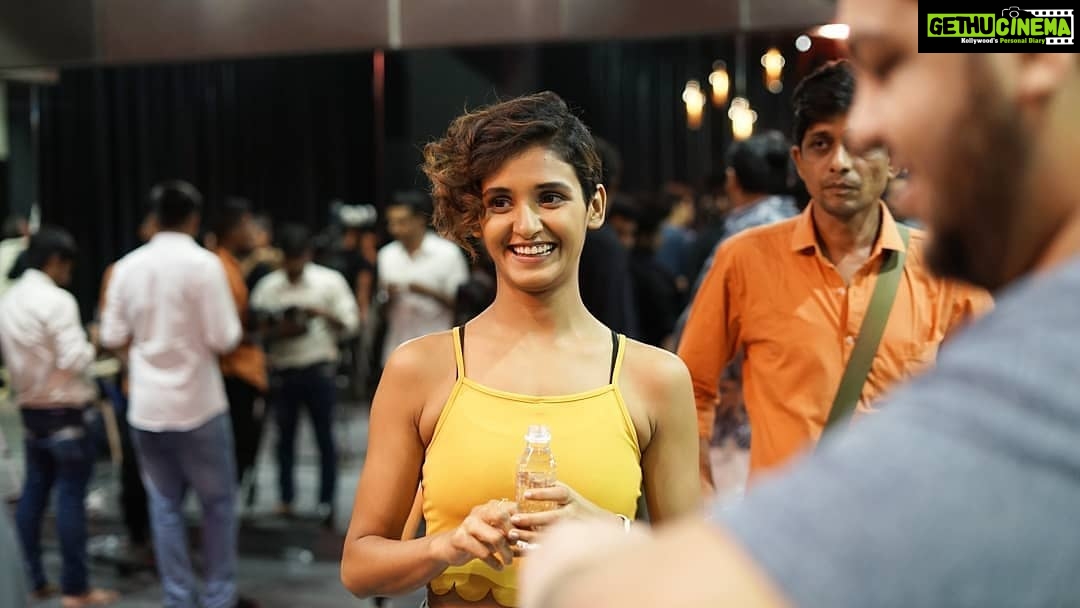 Shakti Mohan Instagram - Deadly Combination of @kashyapkapoor @namitdas πΊπΊ Laughter and madness to next level π€£ #BREAKALEG @nrityashakti @thehandmadefilms π· @souravsharmaofficial