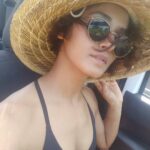 Shakti Mohan Instagram – Waui Maui 😎