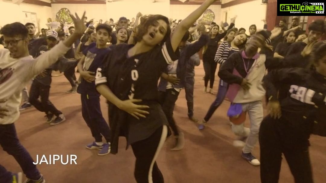 Shakti Mohan Instagram - Dear Jaipur, I am so grateful to each and every person who came together to make Nritya Shakti Tour in Jaipur possible. Big thanks to Kriti who make everything come together last minute without letting me know what all she went through. My love to Vikas Saxena, Hitesh, Ashish, Unbeatables group and the entire gang for running around way too much to make ends meet. The best part of my journey was meeting all my students here. There is nothing better about the whole tour than connecting with dancers who are eager to learn more. I love them dearly and I understand all their concerns from parents/societal pressures to financial ones. I hope that dance in Jaipur grows in a wholesome way. I wish you all Good luck and i will always be in touch with you through emails. Feel free to write about your progress and problems. My doors at Nritya Shakti Studio, Mumbai will always be open for you. contact@nrityashakti.com www.nrityashakti.com #NSTour2017 @nrityashakti