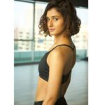 Shakti Mohan Instagram - Kaun hai wo jisne dobara mud ke mujhe nahi dekha? Who is he? 😂😂😂 @meghnabhalla Nritya Shakti Studio