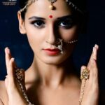 Shakti Mohan Instagram - Nritya Shakti Tour is back 🤗 @nrityashakti #nrityashaktitour2017 @brijeshbhindora @neerajnavare.makeupartist @kmohan12 @anitashil1989gmail.com9186