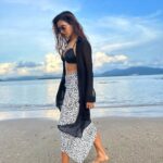 Shakti Mohan Instagram – I want to say this with all my heart that I am so grateful that you’ve made every moment of this journey sooooo priceless with your support 🙏🏻
Your love means the WORLD to me 🙌🏼

Thanks for all your beautiful wishes for my birthday 🥳 

Love you & God bless 

📷@muktimohan 

@cintacorislandresort 🌊
@coastalinofficial 🏝️