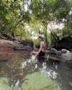 Shakti Mohan Instagram - we travel not to escape life 
but for life not to escape us 🍃

 📷 @emiliecaillon @dharmesh0011 🤘🏼
#havingthebesttime #lovewater