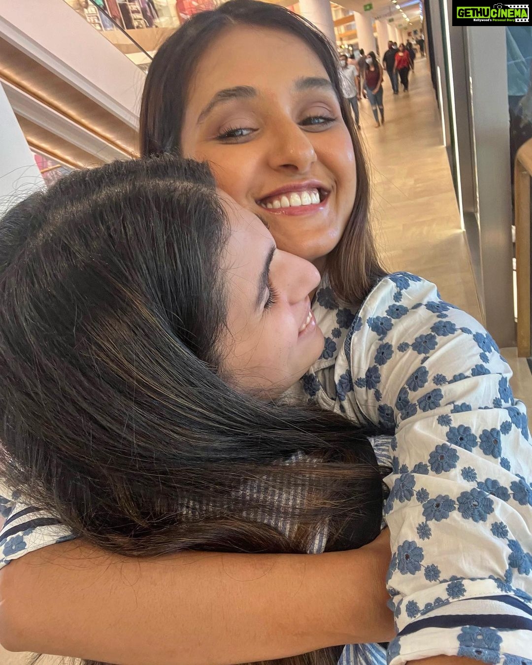 Shakti Mohan Instagram - Because of you I laugh a lil harder Cry a lil less Smile a lot more Happy birthday my bestie @vintiidnani You are absolutely a blessing in my life. Love you V 🌸 Stay awesome.