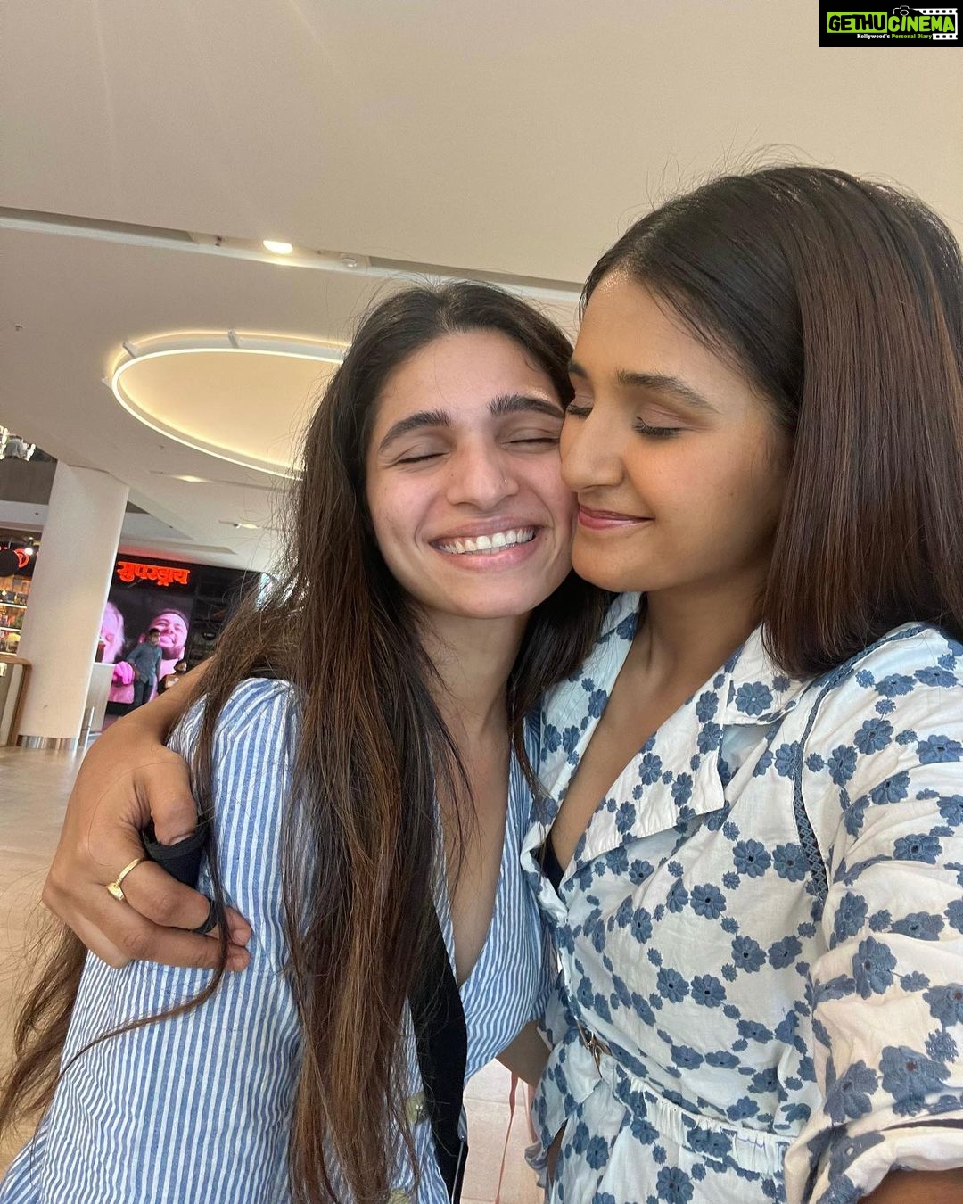 Shakti Mohan Instagram - Because of you I laugh a lil harder Cry a lil less Smile a lot more Happy birthday my bestie @vintiidnani You are absolutely a blessing in my life. Love you V 🌸 Stay awesome.