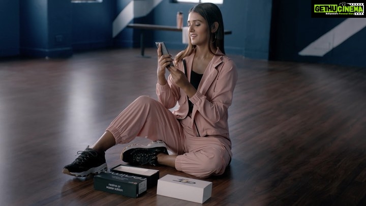 Shakti Mohan Instagram - My phone just couldn't keep up with my fast paced life and was a constant BT. With the #realmeGT Master Edition I am ready for #TheGTLife. #MasteryBeyondSpeed #ad Outfit by @silvertraq Styled by @camy1411