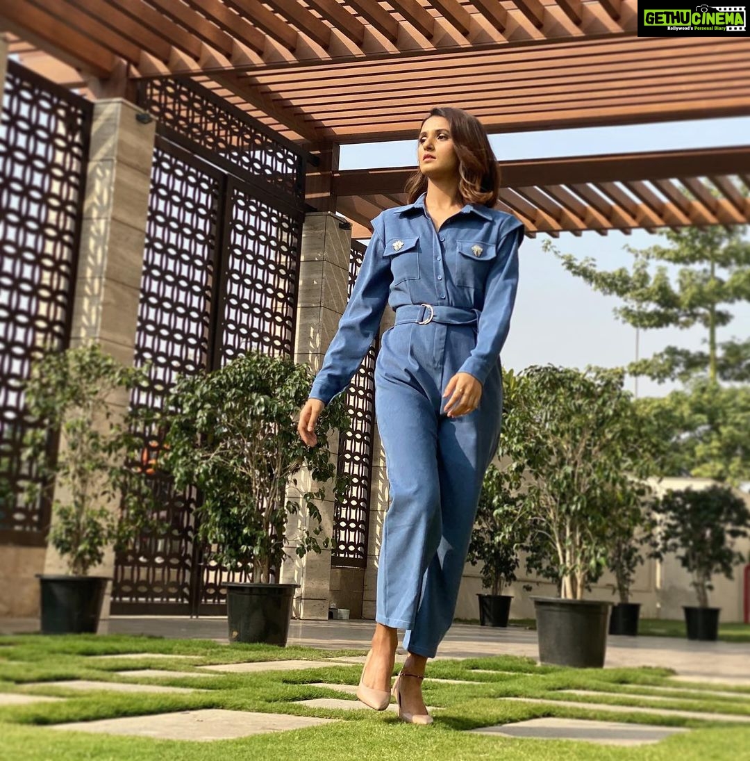 Shakti Mohan Instagram - 🦋 in the garden of bliss 🌿