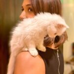 Shakti Mohan Instagram - Feeling catty 💕 📷@krutimahesh