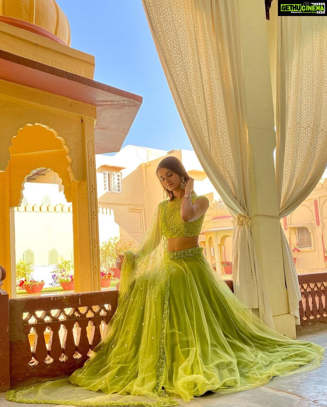 Shakti Mohan Instagram - Cos every palace needs a princess π« Back after three years to beautiful Rohetgarh where we shot for Kanha re. Steeped in history and regalia... every corner has a story to tell. Super warm people always smiling even in their masks π· π @house_of_rohet Missing you @neetimohan18 didi π€°π» Lots of love to designer @aishwaryatyagiofficial for making me feel sooooo awesome π€© Jewellery designed by @Thenehagoel from @Minerali_store π·@muktimohan Thank you for everything I mean even for the caption @avirohet π