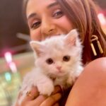 Shakti Mohan Instagram – Feeling catty 💕

📷@krutimahesh