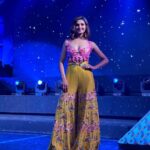 Shakti Mohan Instagram - 🐥 Styled by: @camy1411 Assisted by: @anna_1394_ @tejalnagmoti Outfit: @papadontpreachbyshubhika Jewellery: @trinketzbycynthia @vblitzcommunications 🙏🏻🌺 Make up @mitavaswani Hair @dwyessh_hairwizard 🕺@jagtap721