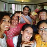 Shakti Mohan Instagram - Happpyyyyyyyy Rakhiiiiiiiii Love to all my beautiful brothers and sisters 😍 #rakshabandhan 🌺 @muktimohan @kmohan12 @kusum8114 @vishwanath.kumary Praveen bhaiya