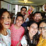 Shakti Mohan Instagram – Happpyyyyyyyy Rakhiiiiiiiii 

Love to all my beautiful brothers and sisters 😍

#rakshabandhan 🌺
@muktimohan
@kmohan12 @kusum8114 @vishwanath.kumary Praveen bhaiya