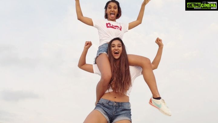 Shakti Mohan Instagram - We have been dancing together since we were kids and it is the one thing that has made our bond stronger. Today, we are dancing together from home so that we could emerge again, not separate ourselves forever. We know that life is precious and worth fighting for, so let us not forget our human connections amidst this temporary division. Let’s celebrate this life, one that comprises of things that bring you joy and happiness in the hope that One Day Soon, We Will All Dance Together Again #levis @levis_in