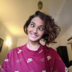 Shakti Mohan Instagram - Emotions in Lockdown 1 👉 2 👉 3 👉4 Which one are you feeling? 4??? 🤗 ☺️👻🤪 #quarantinelife #hysteria #lockdown #madness 👊#coronavirus 👹