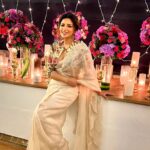 Shama Sikander Instagram - Happy Diwali Everyone 🪔🪔 . Make up & Hair :- @makeoverbysejalthakkar Jewellery:- @argentumbeyou . . #desigirl #diwalivibes #diwaliparty #stylish #indianwear #instadaily #instagood #shamasikander #actorslife