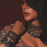 Shama Sikander Instagram - Did you say it’s season of love!!!! Wearing-@kalkifashion. Styled by-@simrankhera5 @styledbyayushidixit Videographr-@pranjali_nigudkar Hair- @hairbyrajabali #navratri #navratri #navratrispecial #navratrichaniyacholi #lovefeativals #seasontime #garba #love #fun #passion #red #colors #indianfestival #desigirl #hotreels #bollywood #actor #actorslife #navratrispecial #fashion #fashionicon #shamasikander