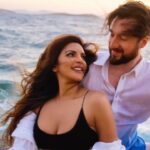 Shama Sikander Instagram - Aaj kasss ke muhobbat aayi hai…♥️♥️♥️🧿🧿 @jamesmilliron #love #partner #togatherness #lifepartner #ishq #muhobbat #pyar #couplegoals #reallifecouple #shayari #urdu #alfaaz