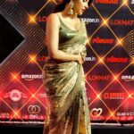Shama Sikander Instagram - Calm, But Alert. Relaxed, But Ready. Smooth, But Sharp. Humble, But Confident. Last night @lokmat.... . . Photographer:- @pranjali_nigudkar Makeup & Hair:- @ankitamanwanimakeupandhair Outfit:- @sabyasachiofficial Shoes:- @jimmychoo . . #lokmatmoststyloshawards2022 #redcarpet #actorlife #awardsnight #celebrities #saree #attire #glam #stylish #icon #shamasikander 📸🎞📽 Mumbai, Maharashtra