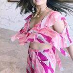 Shamita Shetty Instagram - Happy me 🌸 Outfit : @payalsinghal Jewellery: @outhousejewellery . . . . . #happyme #hairflip #ootd #peace #positivevibes #gratitude #happycolors #pink