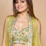 Shamita Shetty Instagram - Happy Dhanteras my beautiful Instafamily 🪔✨❤️🦋 . . . . #dhanteras #diwali #love #gratitude #festival #happiness