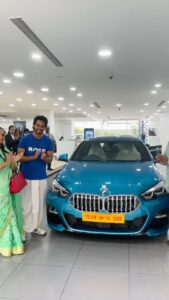 Shanmukh Jaswanth Kandregula Instagram - F I N A L L Y 😍
Dream la undi idi antha !! 
Na family tharwatha nannu ey position lo chudali anukunadi meere ! Not friends or anyone ! Only YOU ❤️
I love you 3000 😭

Idi mana Car ! Eppudu kanipichina chepandi lift pakka ❤️

Happy Vijayadashami ❤️

BMW 2 series Grand coupe ❤️
#shannu #bmw #2seriesgrancoupe