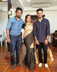 Shanmukh Jaswanth Kandregula Instagram - Happy birthday AMMA ❤️ I love you ❤️