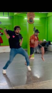 Shanmukh Jaswanth Kandregula Instagram - It’s Gone 👀 @vinoddancerk Thank you for making me dance better than I did at Bb 😅 @natraj_master