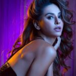 Shibani Dandekar Instagram - #readyformycloseup #mondaymood starting the week right with @nicksaglimbeni 📷 for @maxim.india styled by @space_puffetta makeup by @amelia_makeuphair hair by @makeupbyayeshamulla 💋