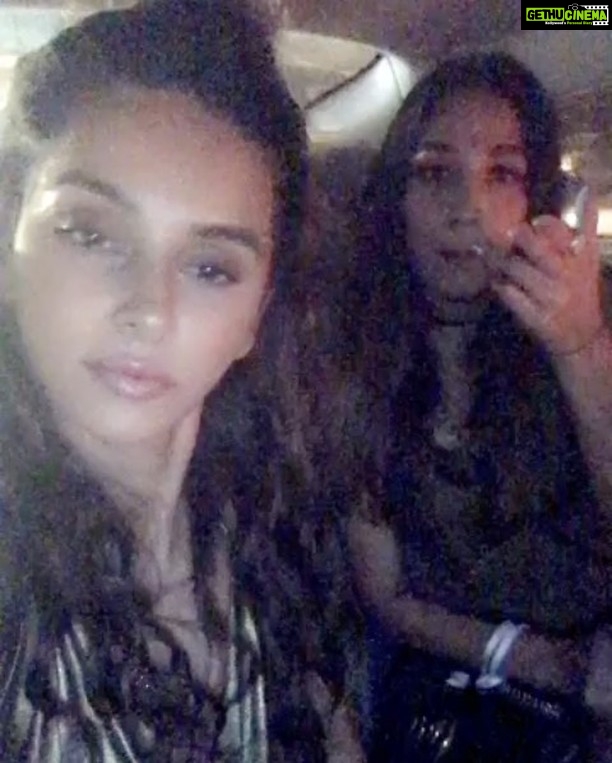 Shibani Dandekar Instagram - 💰 how I love you boo! @monicadogra #rideordie #homiesforlife 👯❤