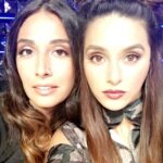 Shibani Dandekar Instagram - catch me and my girl @monicadogra on season 2 of #TheStage starting tomorrow 17th September on @colorsinfinitytv ... the boys are on it too, they just aren't in this picture 😜 @vishaldadlani1 @ehsaan @devsanyal