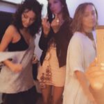 Shibani Dandekar Instagram - squad busting a move @monicadogra @inherchair ✌🏾️
