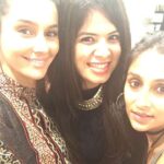 Shibani Dandekar Instagram - these 2 ladies @rachnac27 @nehalikotian...my managers, are so much more than that! my heart and soul, my left and right hand,my homies!love them both madly! thank you for being you, for letting me be me and for everything you do! 👧🏾👧🏾👧🏾 ❤️