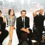 Shibani Dandekar Instagram – what a way to kick of #stageseason ✌🏾️ love this bts picture of the #stagesquad @monicadogra @vishaldadlani1 @ehsaan @devsanyal 🎼✌🏾️#EveryVoiceHasAStory