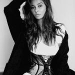 Shibani Dandekar Instagram - oh @sashajairam you rock my world! happy Monday y'all ✌🏾️💋 #TheHealthyBrownGirl