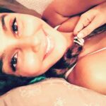 Shibani Dandekar Instagram - goodnight world! 💋💤