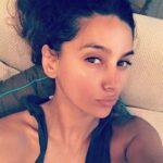 Shibani Dandekar Instagram - fish face! 🐠👄✌🏾️