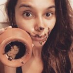 Shibani Dandekar Instagram - Saturday nights got me like 😋! thank you @chefkucks for making #cheatday such a success!! #NuttyCrunchChocolateSoil #FatIsFlavour #thehealthybrowngirl has been bad today but it feels so good! ☺️✌🏾️
