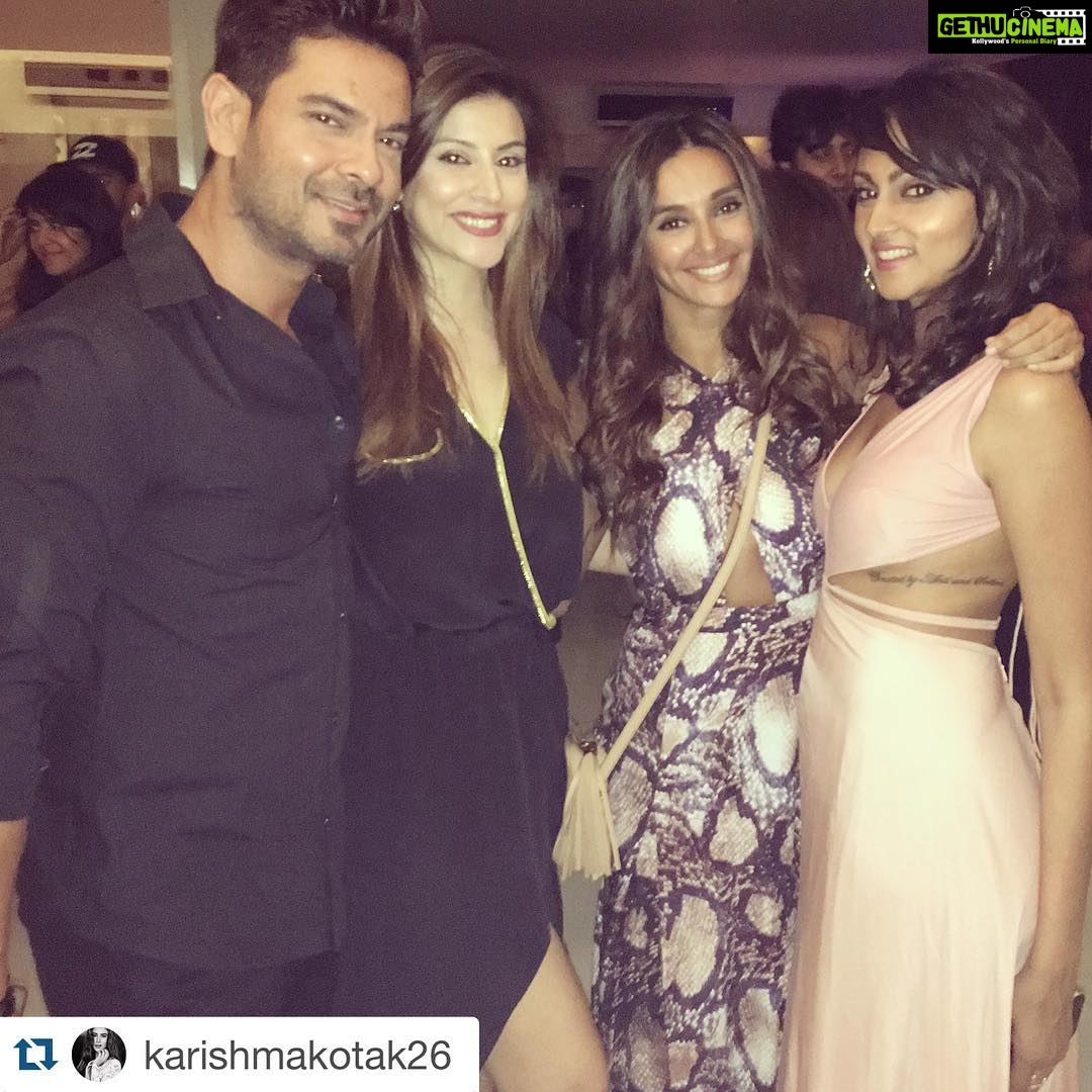 Shibani Dandekar Instagram - #Repost @karishmakotak26 with @repostapp. ・・・ Triple K and @shibanidandekar 😘 @keithsequeira @karishmanaina