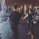 Shibani Dandekar Instagram - all you need is GL❤️VES! and of course the main man in my life! I miss you Vincent! come back to me! @vmb_training #boxing has changed my life! @nikewomen #betterforit ps these nike #zonedsculpt pants are the best thing over trained in! go get yours ❤️✌🏾️#boxingballerina #thehealthybrowngirl