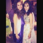 Shibani Dandekar Instagram – how beautiful is my baby on her happy day? @nehalikhona and of course she wore @payalsinghal .. what else? 🙌🏽@payalsinghal with @repostapp.
・・・
@shibanidandekar and @nehalikhona in #PayalSinghal #Mehndi #SpringWeddings #BridesMaids #IndianWeddings #clientdiaries