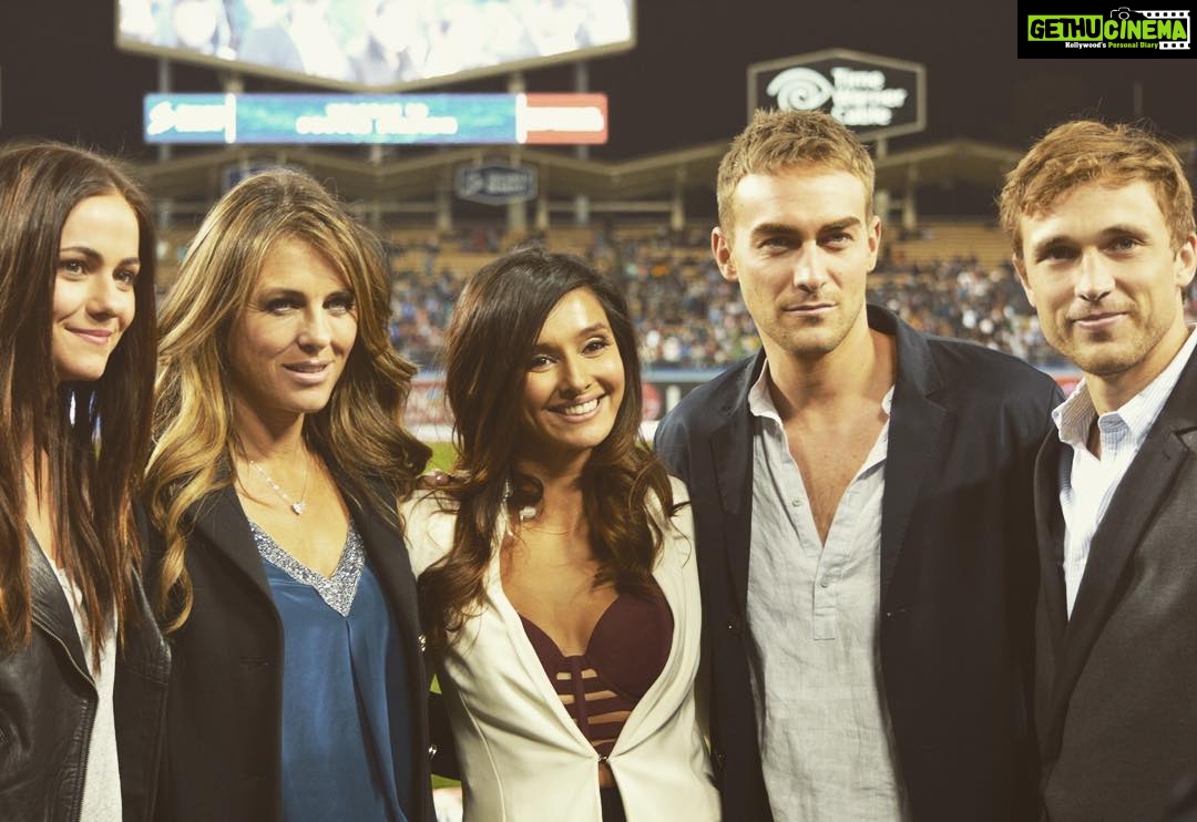 Shibani Dandekar Instagram - with the cast of #TheRoyals love this show can't wait for season 2!! @elizabethhurley1 @theroyalsone