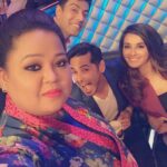 Shibani Dandekar Instagram - good times! #icdt finale with @bharti.laughterqueen @dino_morea @ranveer.brar