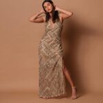 Shibani Dandekar Instagram - Sparkles by @payalsinghal hair @azima_toppo photos @sohillalani_ ⭐️