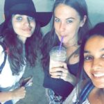 Shibani Dandekar Instagram – goa bound with ma ladies 💕✌🏾️ #IBFW