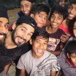 Shibani Dandekar Instagram – Rehearsals in full swing with this mad bunch!! @ropemasterraj and my lovable partner @dino_morea ✌🏾️