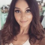 Shibani Dandekar Instagram – Me last week!Woot woot was on my way to the Shaandaar party! Dress ✔️Make-up ✔️Hair ✔️Love my incredible team that makes me feel amazing! #Deme @ajima_toppo #johaan