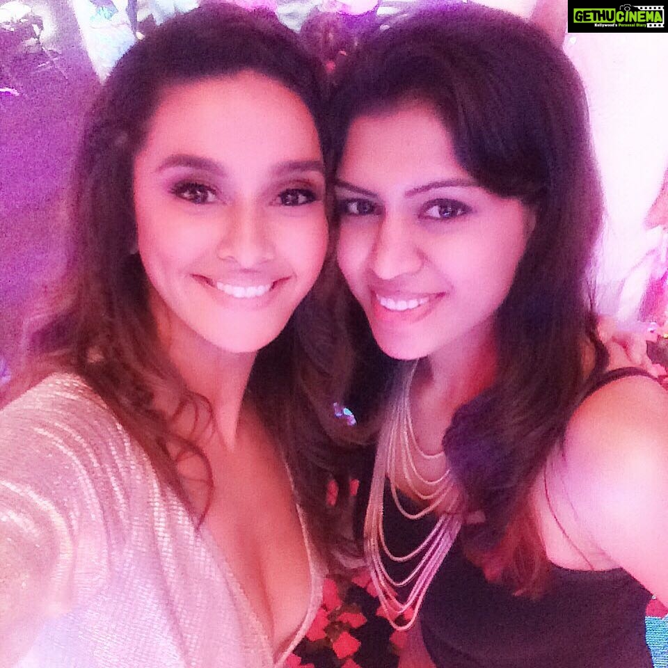 Shibani Dandekar Instagram - this girl right here shows you how believing in yourself can take you places! voice of an angel! watch her journey on #TheStage on #colorsinfinity starts October 10th 9pm @kenishaafrancis @kenishaakay