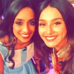 Shibani Dandekar Instagram - Just kicking it on set with Miss Guha!❤️✌🏾️