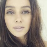 Shibani Dandekar Instagram -